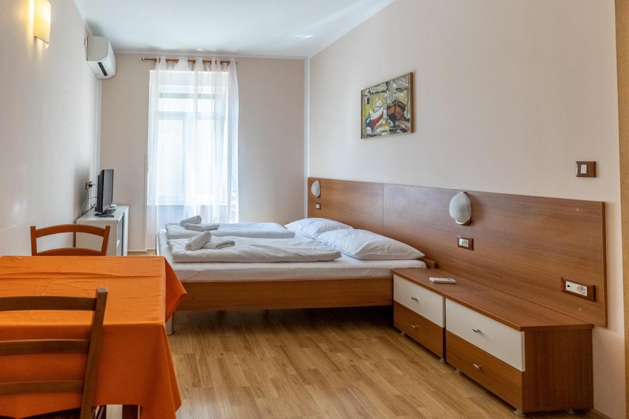 Apartments Liburnija Opatija Exterior photo