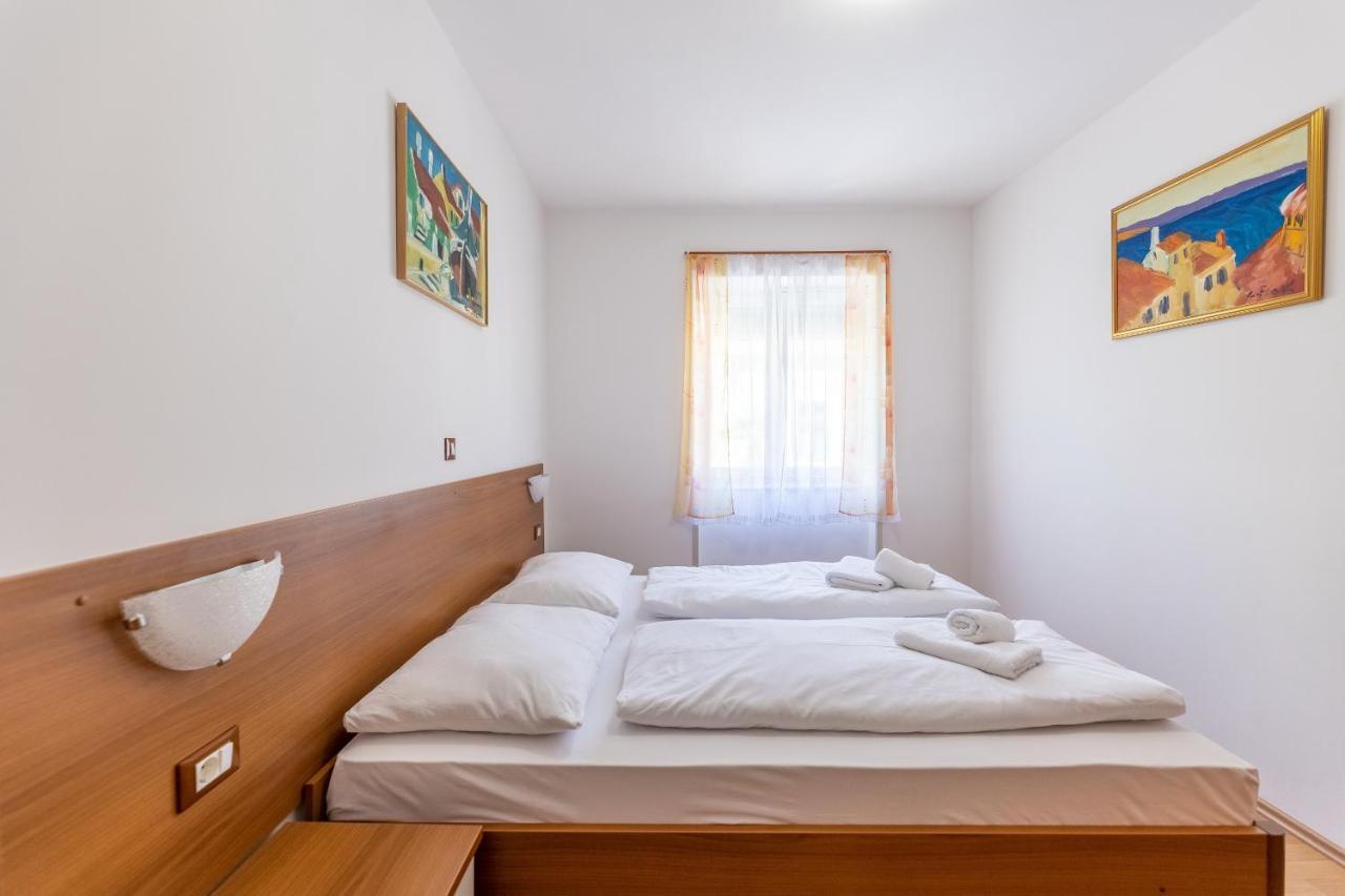 Apartments Liburnija Opatija Exterior photo
