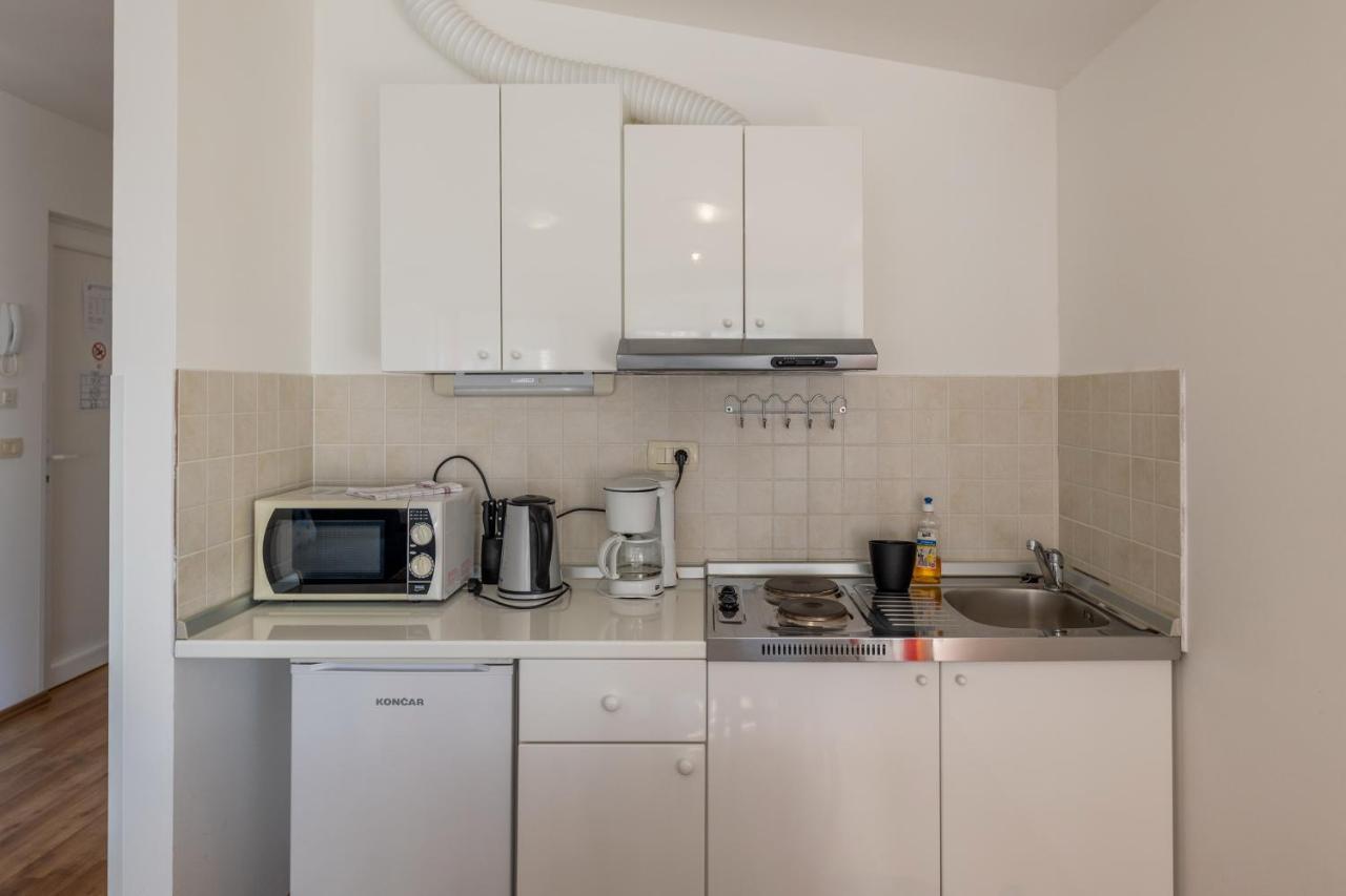 Apartments Liburnija Opatija Exterior photo