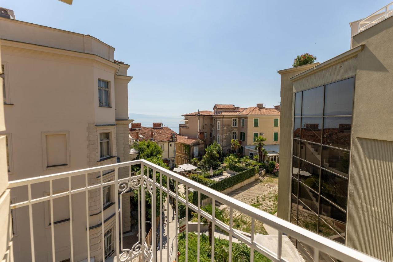 Apartments Liburnija Opatija Exterior photo